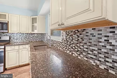 2217 Columbia Place, Landover, MD 20785 - Photo 9