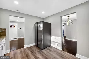 5918 Robin Ln, Suitland, MD 20746 - Photo 11