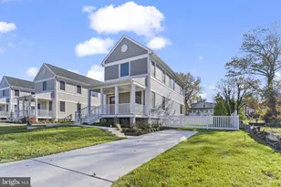 715 60th Pl, Capitol Heights, MD 20743 - Photo 3