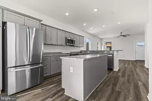 723 60th Pl, Capitol Heights, MD 20743 - Photo 17