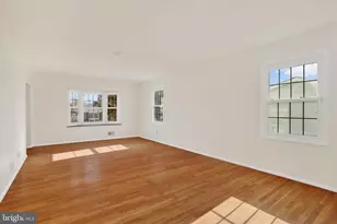 5409 Woodland Ct, Oxon Hill, MD 20745 - Photo 3