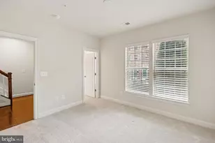 608 Fair Winds Way, Oxon Hill, MD 20745 - Photo 17