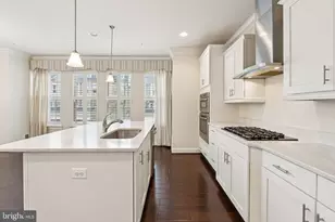 608 Fair Winds Way, Oxon Hill, MD 20745 - Photo 13