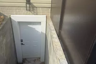 6019 Armaan Dr, Glenn Dale, MD 20769 - Photo 7