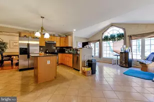 5101 Back Stretch Blvd, Upper Marlboro, MD 20772 - Photo 5