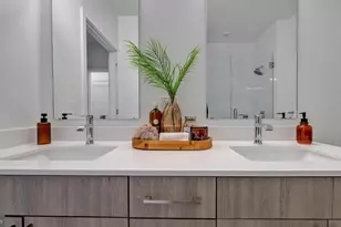 145 Riverhaven Dr, Oxon Hill, MD 20745 - Photo 21