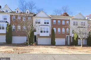 604 Tailgate, Hyattsville, MD 20785 - Photo 3