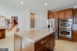 10111 Georgian Ln, Upper Marlboro, MD 20772 - Photo 19