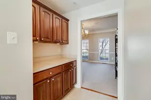 10111 Georgian Ln, Upper Marlboro, MD 20772 - Photo 17