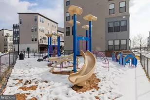 2510 Emerald Branch Dr, Hyattsville, MD 20782 - Photo 29