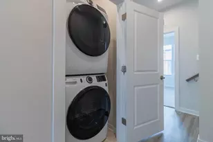 2510 Emerald Branch Dr, Hyattsville, MD 20782 - Photo 17