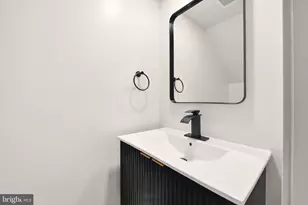 5717 Colon Terrace, Temple Hills, MD 20748 - Photo 29