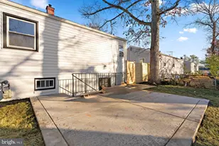 9603 Woodland Ave, Lanham, MD 20706 - Photo 37