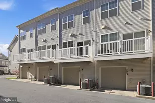 7205 Barrberry Ln, Beltsville, MD 20705 - Photo 5