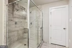 10610 Observatory Pl, Upper Marlboro, MD 20772 - Photo 23