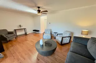 8012 Lakecrest Dr, Greenbelt, MD 20770 - Photo 15