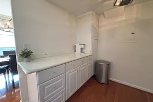 8012 Lakecrest Dr, Greenbelt, MD 20770 - Photo 11