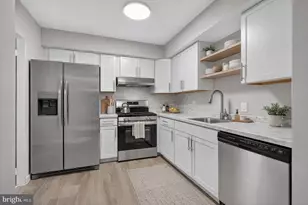 9200 Edwards Way, Hyattsville, MD 20783 - Photo 5