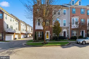 9519 Weshurst Ln, Upper Marlboro, MD 20774 - Photo 3