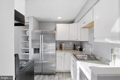 404 Shady Glen Drive, Capitol Heights, MD 20743 - Photo 13