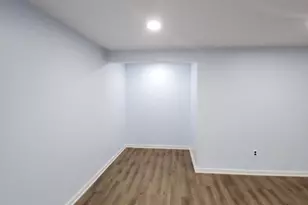 4126 Hanson Oaks Dr, Hyattsville, MD 20784 - Photo 25