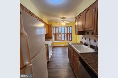 4126 Hanson Oaks Drive, Hyattsville, MD 20784 - Photo 9