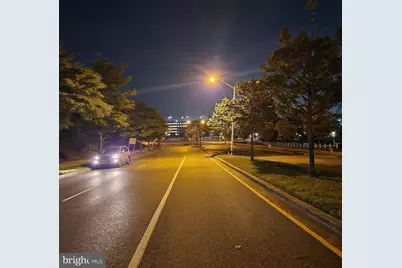 4126 Hanson Oaks Drive, Hyattsville, MD 20784 - Photo 35