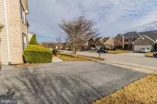 13400 Oaklands Manor Dr, Laurel, MD 20708 - Photo 41