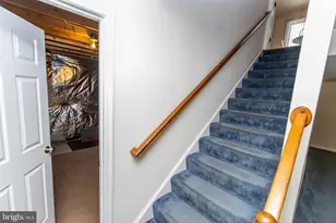 13400 Oaklands Manor Dr, Laurel, MD 20708 - Photo 31