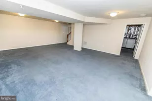 13400 Oaklands Manor Dr, Laurel, MD 20708 - Photo 33