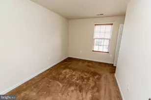 13400 Oaklands Manor Dr, Laurel, MD 20708 - Photo 21