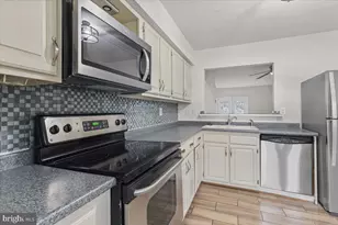 7308 Frankfort Ct, Greenbelt, MD 20770 - Photo 5