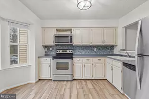 7308 Frankfort Ct, Greenbelt, MD 20770 - Photo 3