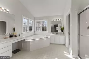 7709 Old Chapel Dr, Bowie, MD 20715 - Photo 23