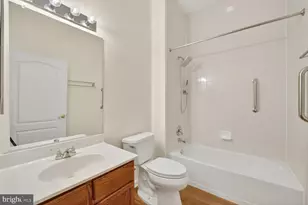 9903 Goldenwood Ct, Upper Marlboro, MD 20772 - Photo 17