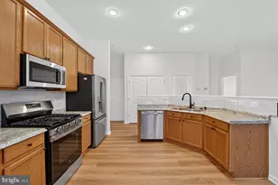 9903 Goldenwood Ct, Upper Marlboro, MD 20772 - Photo 5