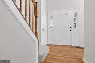 7202 Redwood Branch Ct, Clinton, MD 20735 - Photo 9