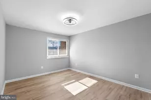 529 Wilson Bridge Dr, Oxon Hill, MD 20745 - Photo 13