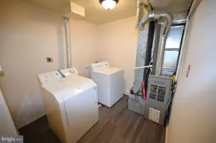 1825 Village Green Dr, Hyattsville, MD 20785 - Photo 31