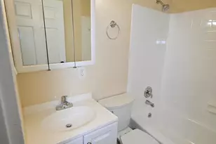 1825 Village Green Dr, Hyattsville, MD 20785 - Photo 29