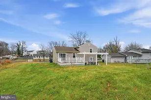 10748 Hollaway Dr, Upper Marlboro, MD 20772 - Photo 31