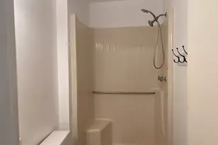 15116 Laurel Oaks Ln, Laurel, MD 20707 - Photo 9