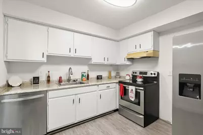 9200 Edwards Way #1115, Hyattsville, MD 20783 - Photo 15