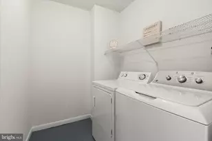 9200 Edwards Way, Hyattsville, MD 20783 - Photo 31