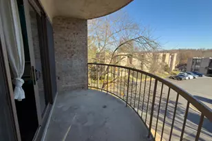 3327 Huntley Sq Dr, Temple Hills, MD 20748 - Photo 19