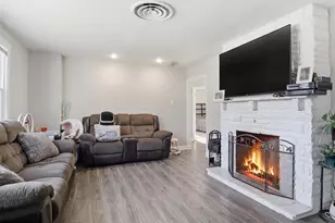 16115 Holly Dr, Waldorf, MD 20601 - Photo 11