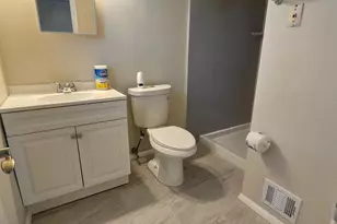 5616 Old Temple Hill Rd, Temple Hills, MD 20748 - Photo 23