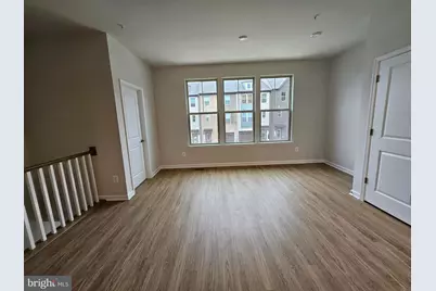 16913 Saint Marion Way, Bowie, MD 20716 - Photo 3