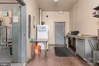 4500 Queensbury, Riverdale, MD 20737 - Photo 25