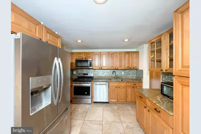 12604 Applecross Drive, Clinton, MD 20735 - Photo 9